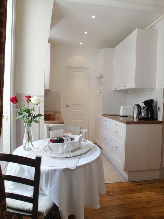 Chambre D Hote : Louvre Elegant Apt Suite París Exterior foto