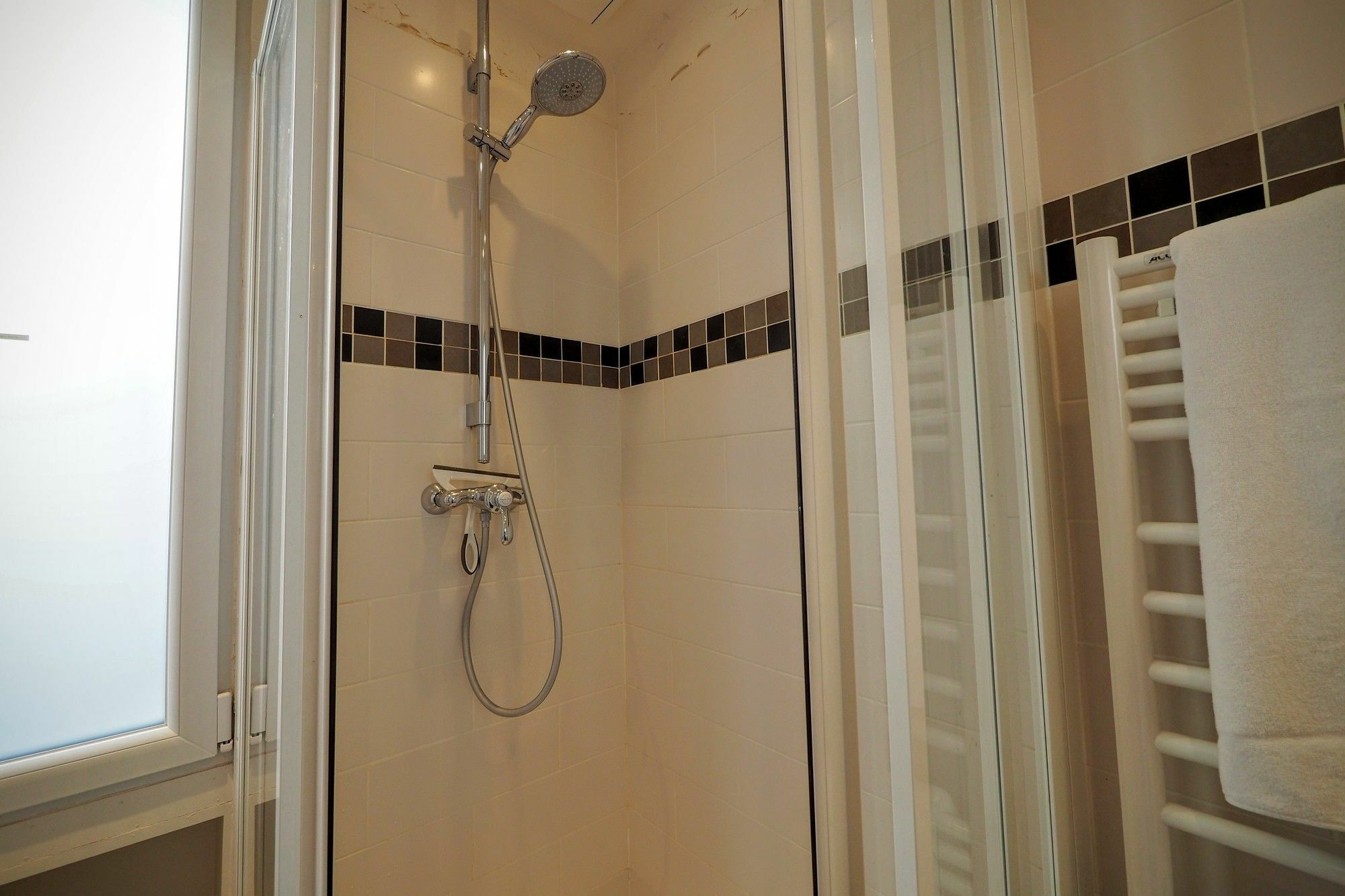 Chambre D Hote : Louvre Elegant Apt Suite París Exterior foto